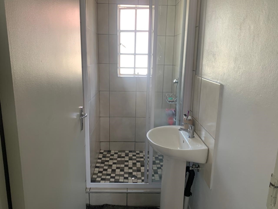 3 Bedroom Property for Sale in Waterkloof East North West